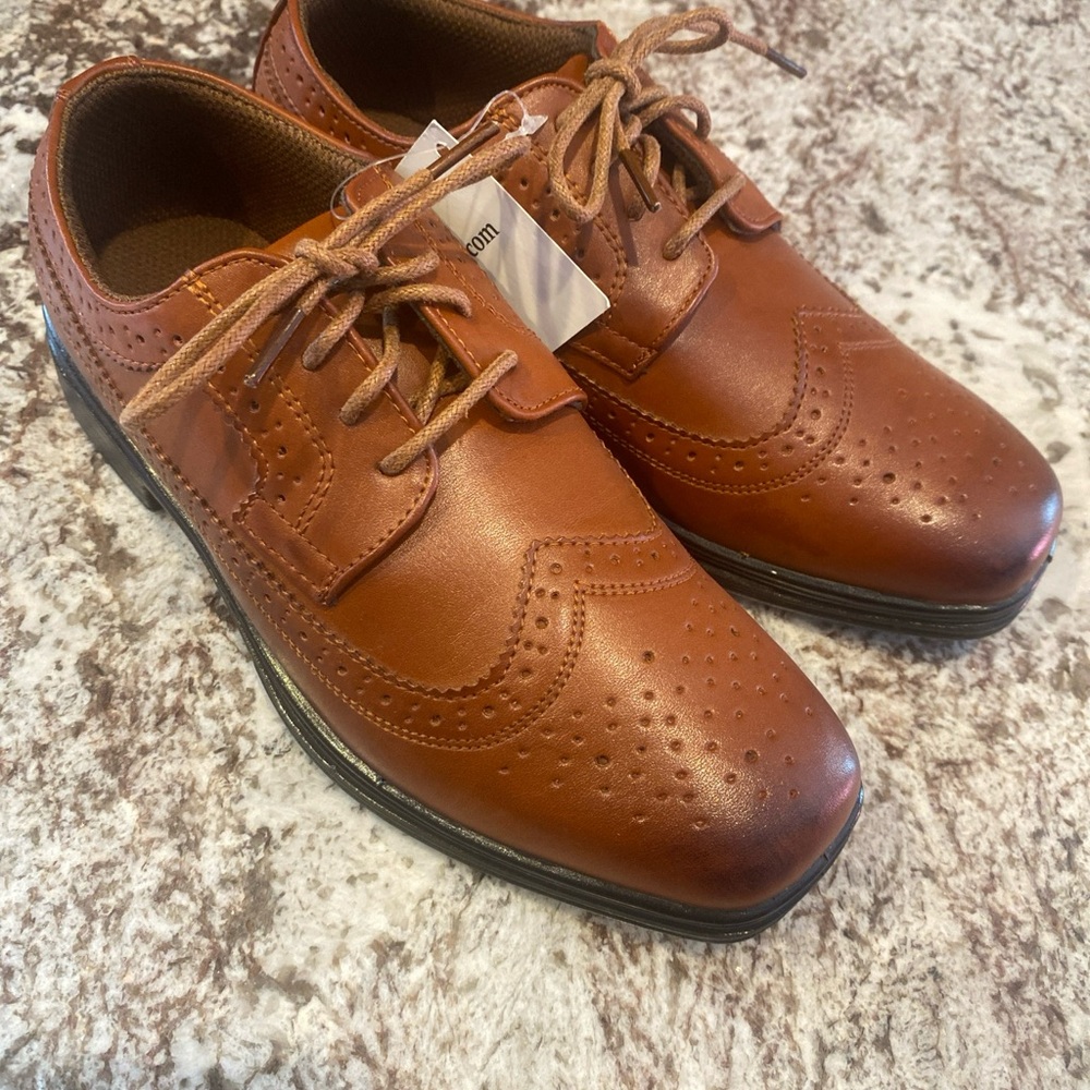 Deer Stags Brown Dress Shoes with Wingtip Brogue Design and Smooth Leather